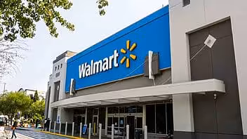Walmart cerrará clínicas de atención de salud y virtual