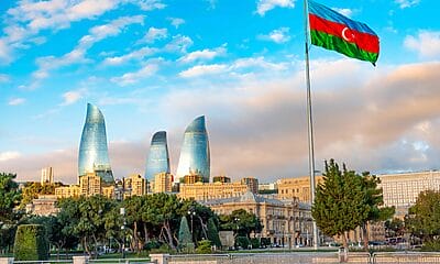 becas cubanos azerbaiyán