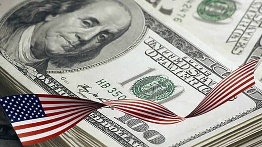 Cheques de estímulo de hasta $3600 dólares en Estados Unidos desde enero de 2024 en estos estados