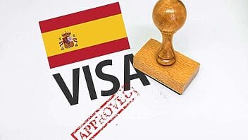 ¿Cómo conseguir una visa de trabajo a España en 2024?