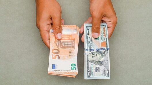 ¿Cómo enviar dinero a Cuba en 2024? Estas son las opciones para hacer transferencias a la isla