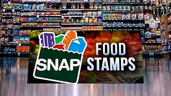 Más millones de personas en Estados Unidos podrían perder las food stamps o cupones de alimentos del programa SNAP por nuevos requisitos