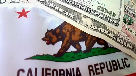 Polémica en Estados Unidos luego que California aprobara nuevos financiamientos a inmigrantes indocumentados