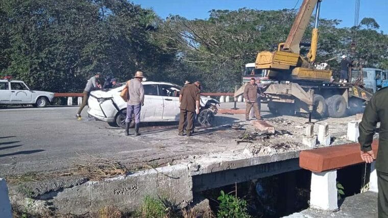 Accidente en la Autopista Nacional de Cuba deja tres muertos y un herido
