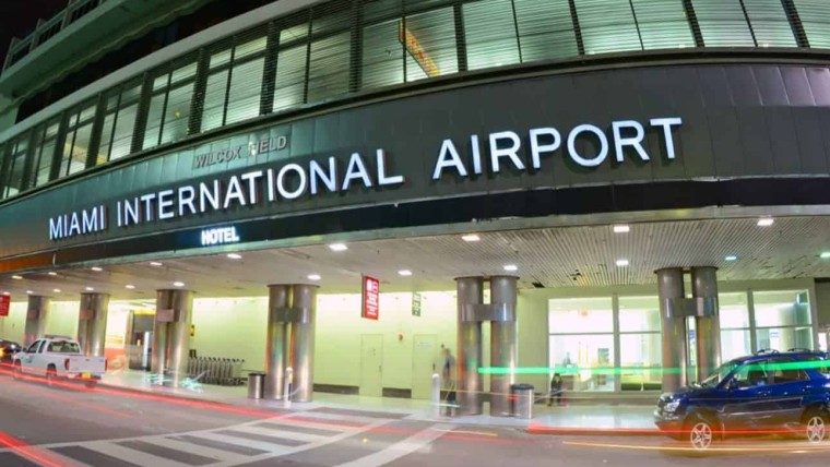 Aeropuerto de Miami presumirá de un nuevo parking de siete pisos