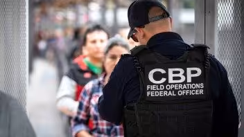 Nueva política migratoria de Biden sí afecta la obtención de citas en CBP One