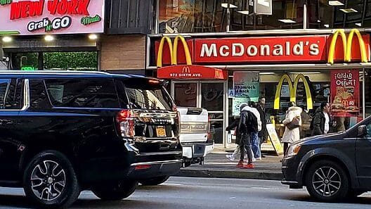 McDonald´s anuncia precios más asequibles en 2024