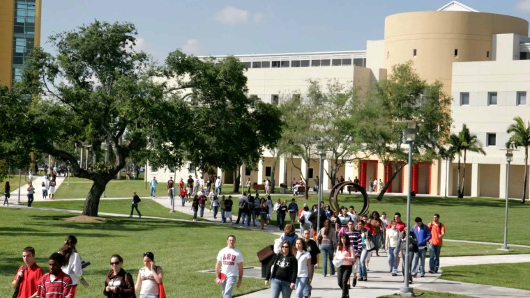 Universitarios se acogerán desde esta fecha al Spring Break 2024