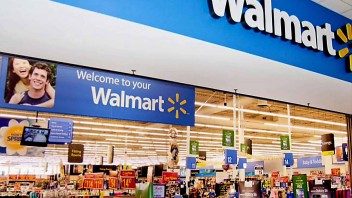 Trump tomará medidas contra Walmart por subir precios debido a sus aranceles