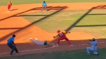 Agresión a árbitro en Serie Nacional de Cuba tras jugada polémica
