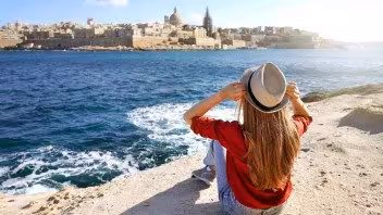 vivir malta europa