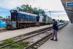 Cuba reduce los trenes a una salida cada 16 días por falta de combustible
