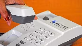 ETECSA reconoce 77.000 servicios de telefonía fija interrumpidos en Cuba