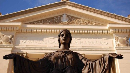 Cuba iniciará el 8 de junio el otorgamiento de carreras universitarias sin exámenes de ingreso