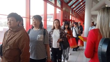 Cuba oficializa libre visado a nacionales chinos y recibe primer vuelo de Air China