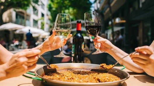 De la escasez a la abundancia: Cubana relata su experiencia de vida en España