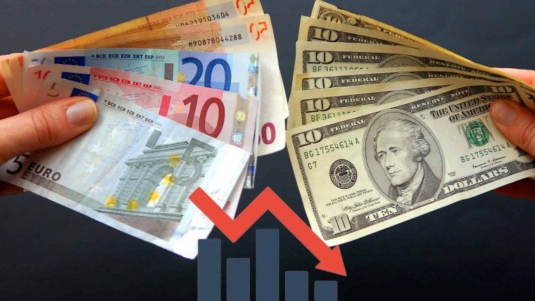 Tasa cambiaria del dólar y euro en Cuba. Nuevo descenso en los precios del mercado negro