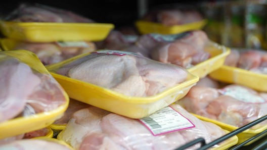 Escasez: Cuba compra 9 veces más pollo de EE.UU que lo que produce