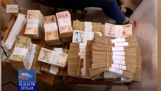 Falsificaban documentos y asaltaban con armas en Cuba: robos de $50 mil USD y un millón de pesos
