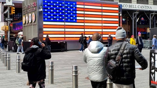 Inmigrantes indocumentados recibirían estatus legal en Estados Unidos