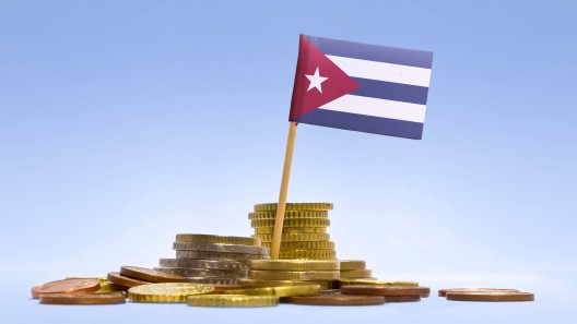 ¿Mipymes provocan la caída del precio de las divisas en Cuba?