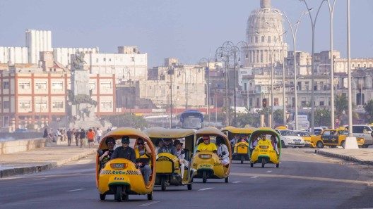 Transporte en Cuba: más de mil Mipymes mueven pasajeros y mercancías