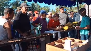 bajan precios feria agropecuaria