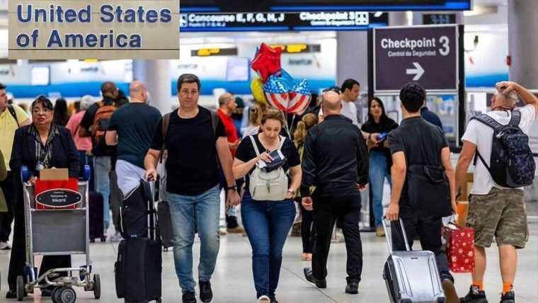 Un permiso para entrar a Estados Unidos sin visa por dos años. Requisitos