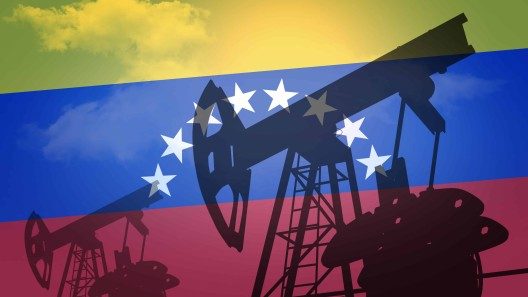 Venezuela retomó el envío de petróleo a Cuba este mes
