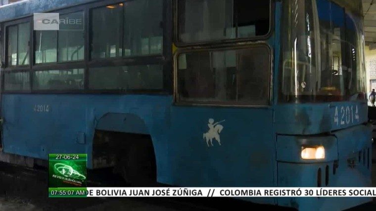 Viral: primer ferrobús marca Yutong que funcionará en Cuba