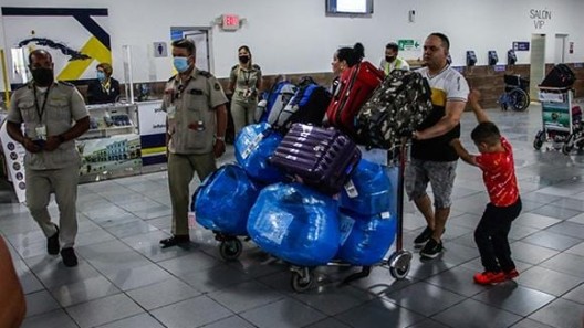 ¿Cuánto debo pagar por cada kilogramo en mi segundo viaje a Cuba? Información oficial de la Aduana