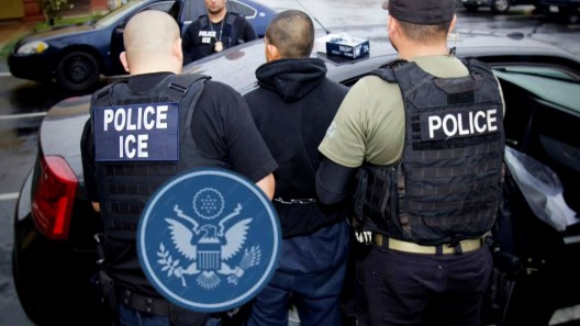 En peligro indocumentados en Estados Unidos: Pueden ser arrestados tras aprobarse nueva ley