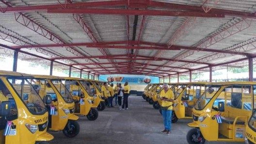 Informan en Cuba sobre triciclos eléctricos con pago digital 