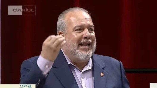 Primer Ministro cubano justifica altos precios en las tiendas en dólares (+video)