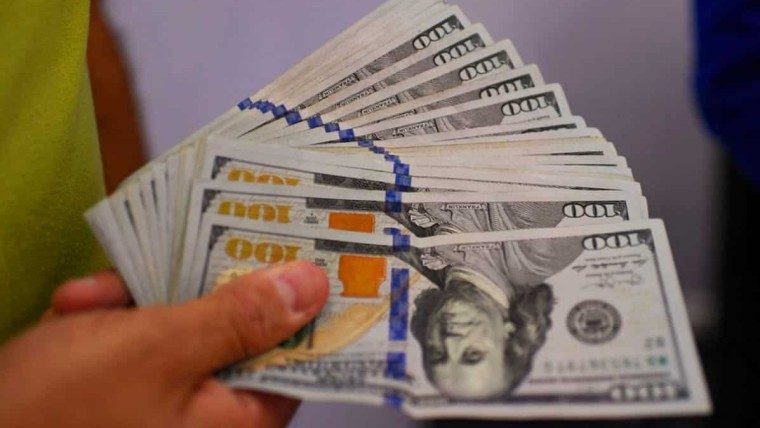 Siguen cayendo el precio del dólar, el euro y la MLC. Tasa de cambio hoy en Cuba