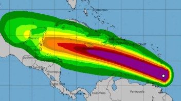 Última actualización del huracán Beryl, categoría 4 y ganando en organización