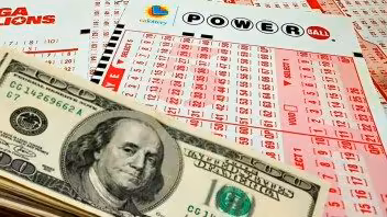 Un boleto de Powerball se lleva $1,040 millones de dólares: estos son los números