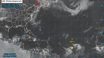 En la ruta de Cuba: NHC vigila onda tropical en el Atlántico