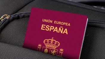 ley nietos credenciales españa cuba