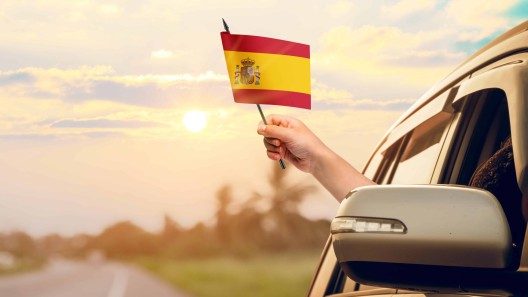 ¿Quieres Vivir en España? El Proyecto Arraigo facilita el camino. Así puedes aplicar