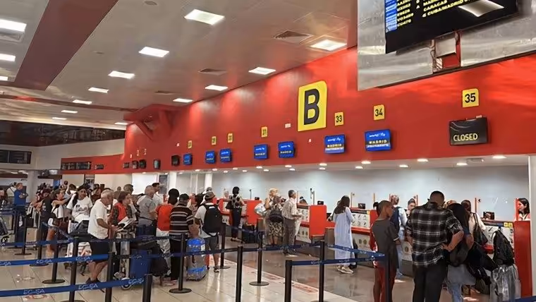 Habilitan el visado electrónico en Cuba para agilizar trámites