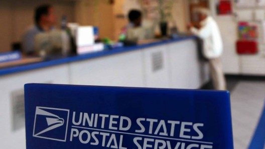 Correos de Estados Unidos ofrece empleos por casi $60 000 dólares al año