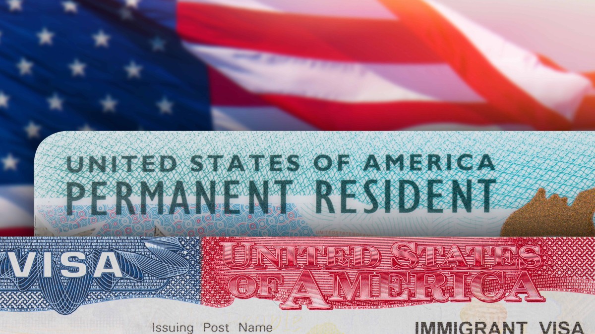 Primeras Green Cards vuelven a aprobarse para cubanos, pero el avance es muy lento