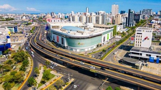 Cubanos, los segundos nacionales con más acceso a esta ciudadanía. ¿Cómo obtenerla?