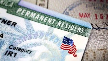 Excelentes noticias sobre la green card de residencia legal en Estados Unidos
