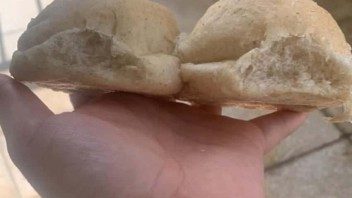 Reducción del gramaje del pan en Cuba: lo que dicen las autoridades y la población