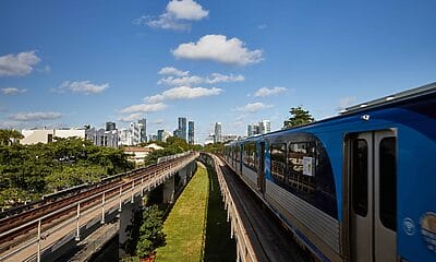 tren miami chicago