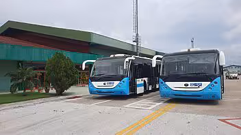 Aeropuertos cubanos aseguran que operan con éxito pese a crisis energética 