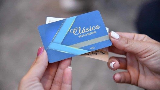 Premio en Cuba de Tarjeta Clásica con 20 USD: Fincimex anuncia oferta por Black Friday
