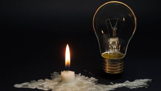 Cuba enfrenta una jornada crítica de apagones por grave déficit eléctrico